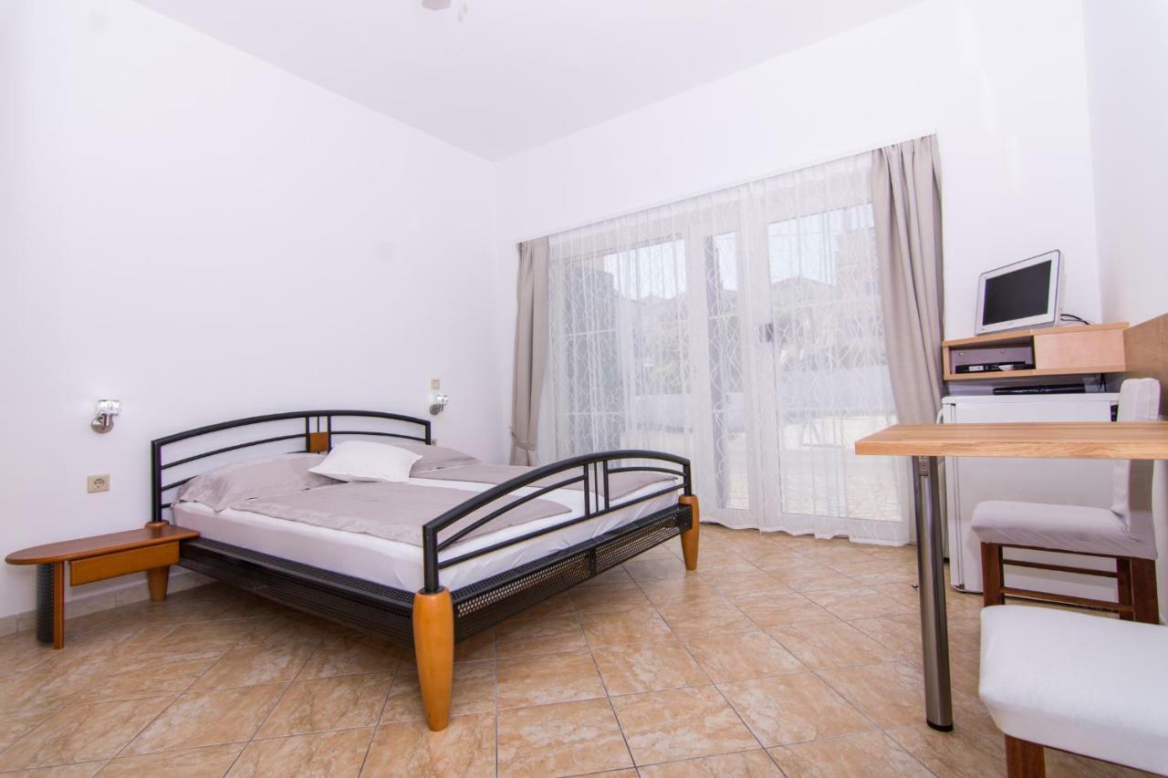 Apartmani Juric Trogir Buitenkant foto