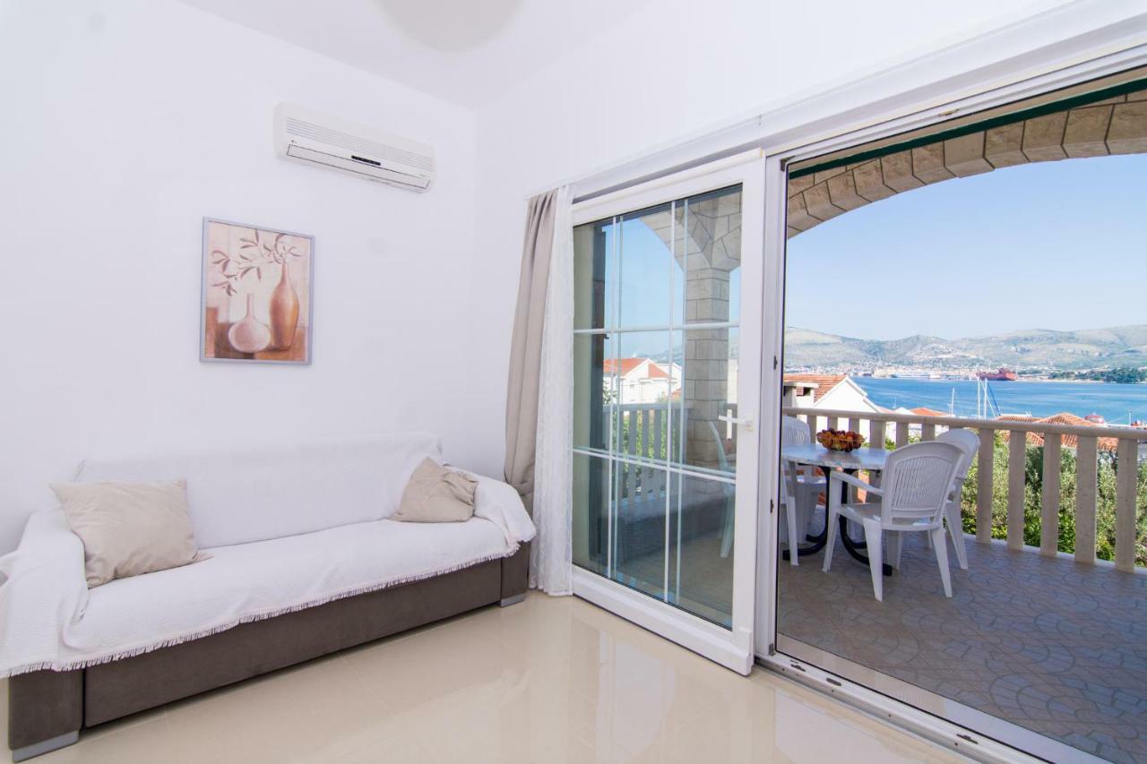 Apartmani Juric Trogir Buitenkant foto