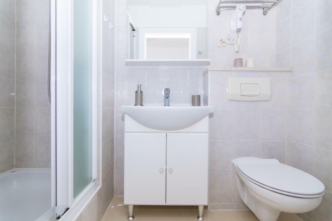 Apartmani Juric Trogir Buitenkant foto