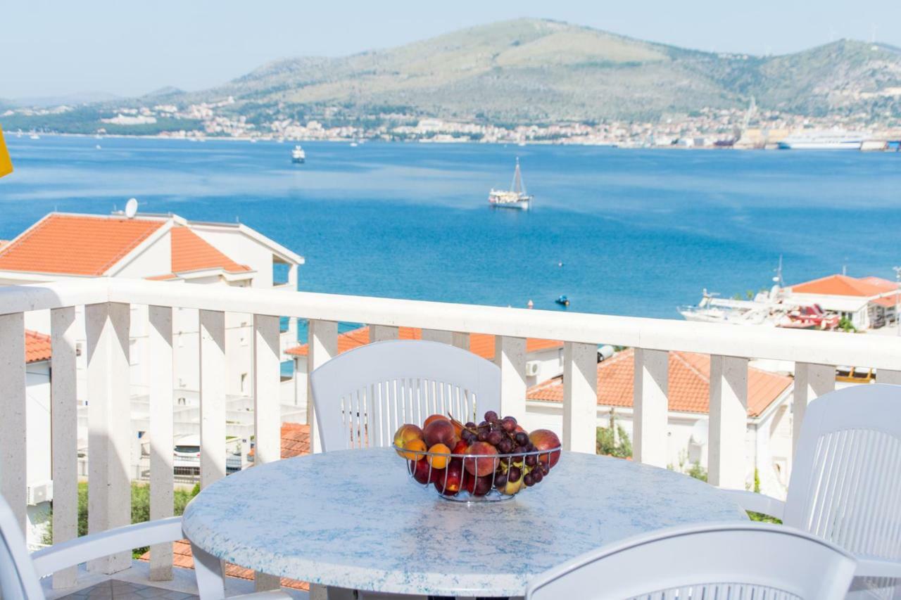Apartmani Juric Trogir Buitenkant foto