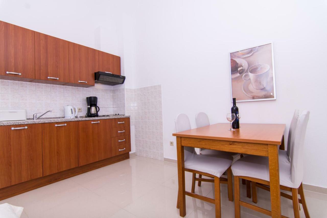 Apartmani Juric Trogir Buitenkant foto