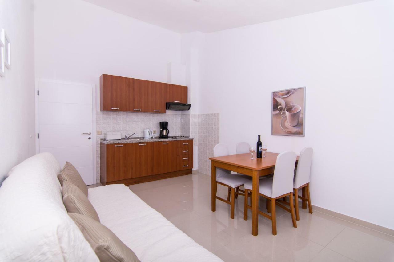 Apartmani Juric Trogir Buitenkant foto