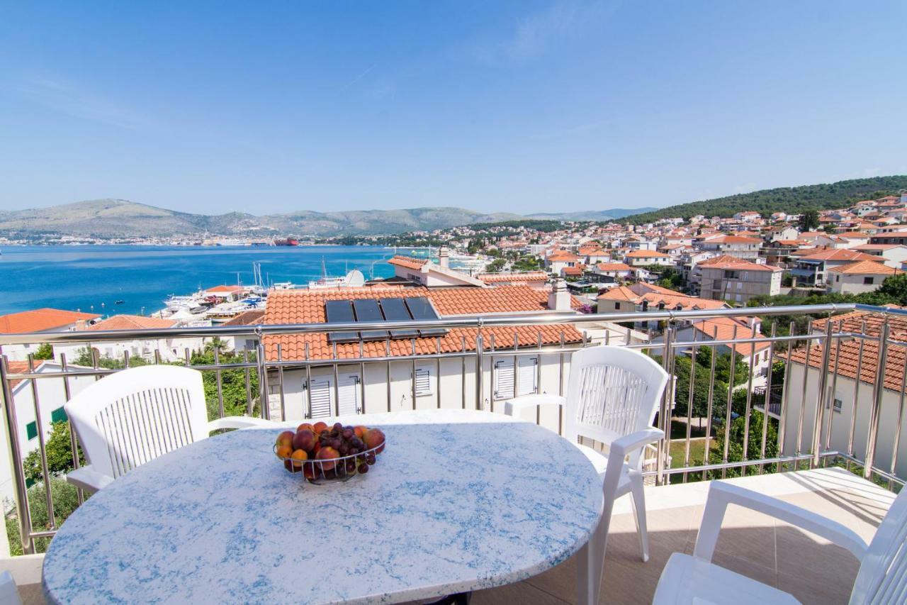 Apartmani Juric Trogir Buitenkant foto