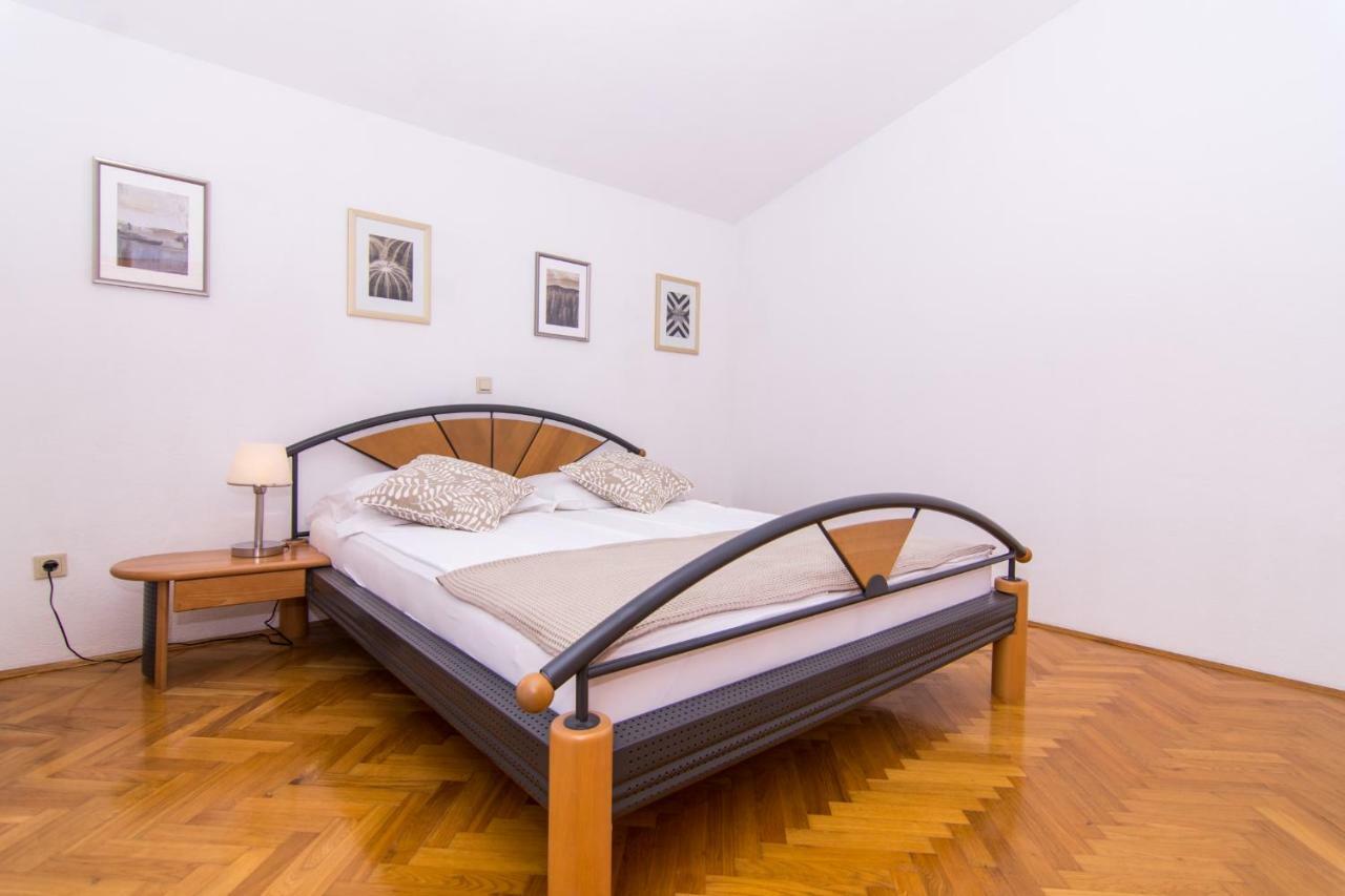 Apartmani Juric Trogir Buitenkant foto