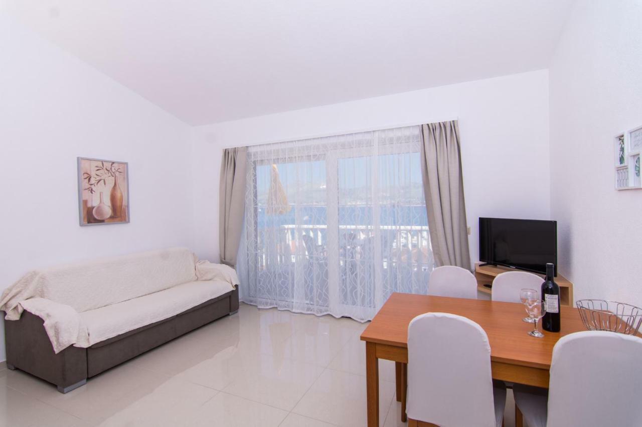 Apartmani Juric Trogir Buitenkant foto