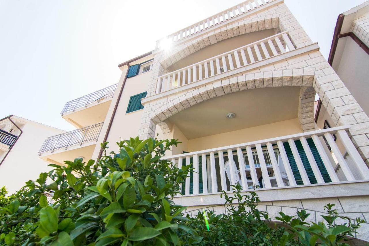 Apartmani Juric Trogir Buitenkant foto