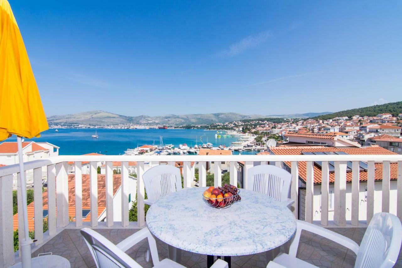 Apartmani Juric Trogir Buitenkant foto